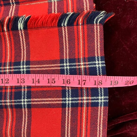 Vintage Highland Queen Kilt Skirt Red Tartan Wool Blend Short Mini - Picture 7 of 9